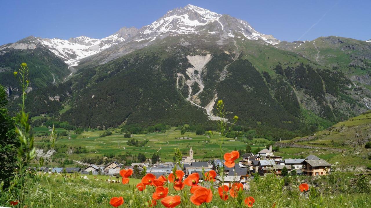 Village Vacances Anjou Vanoise Sollières-Sardières エクステリア 写真